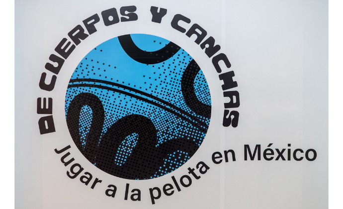 "De cuerpos y canchas. Jugar a la pelota en México" explora la relación entre deporte, comunidad y cultura