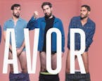 “El favor”, una comedia incómodamente divertida sobre la paternidad, la lealtad y los límites de la amistad