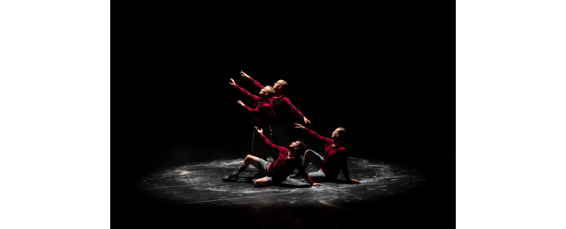 "A Dance Tribute to the Art of Football" lleva la pasión del futbol al escenario