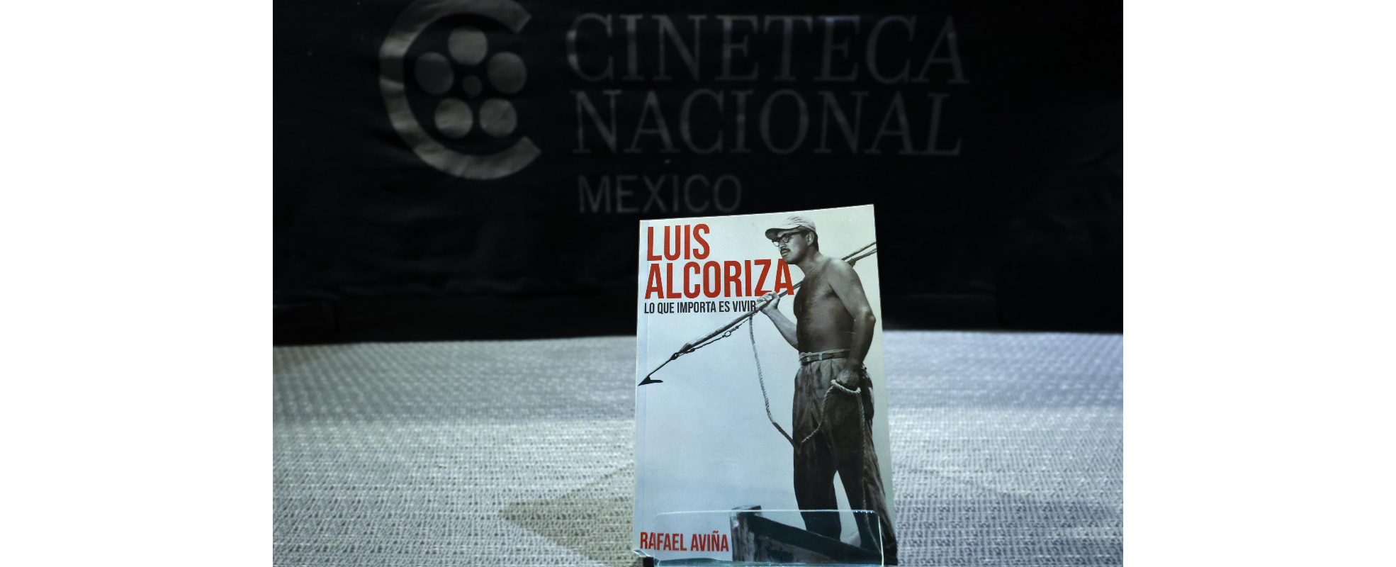 Cineteca Nacional publica "Luis Alcoriza. Lo que importa es vivir", de Rafael Aviña