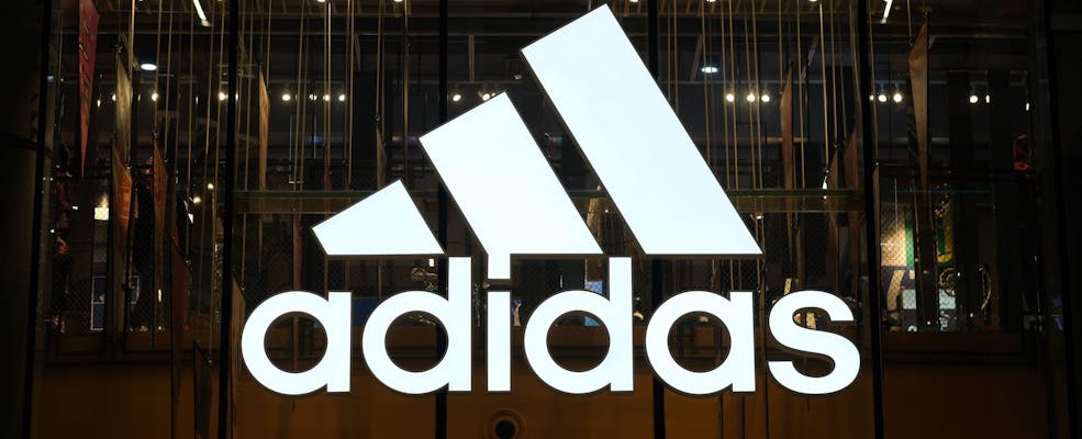 Adidas renueva con el Manchester United por cifra récord