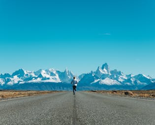 Correr en Invierno: Consejos para enfrentar el frío en este 2025