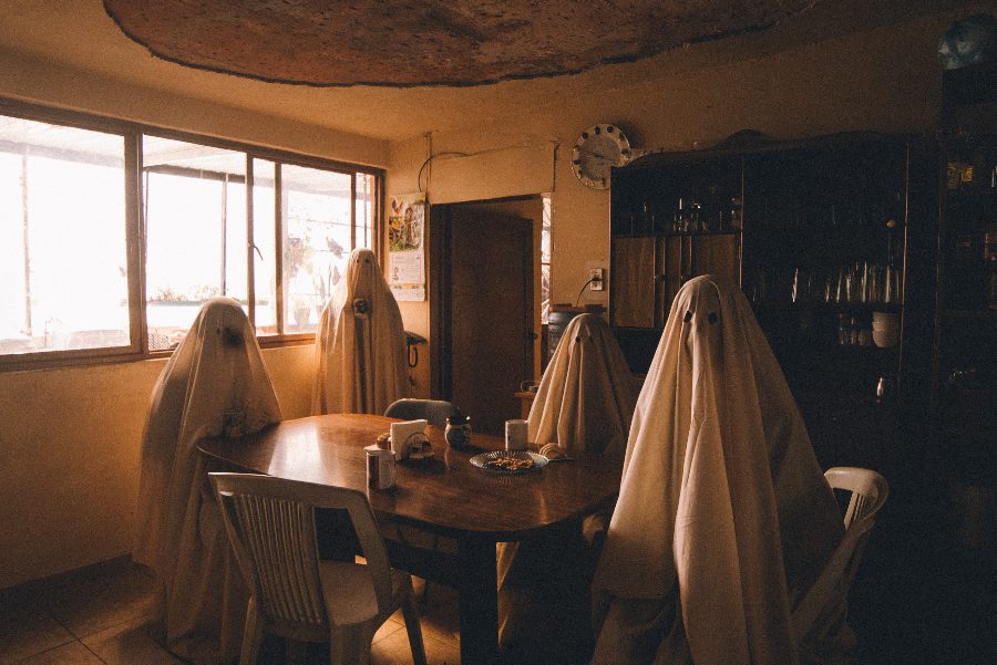 El Foro La Gruta presenta "Lo común", una obra para reflexionar sobre cómo sobrellevamos las dificultades cotidianas