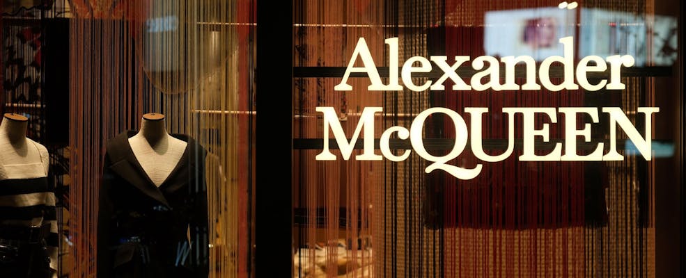 Sarah Burton se va de Alexander McQueen