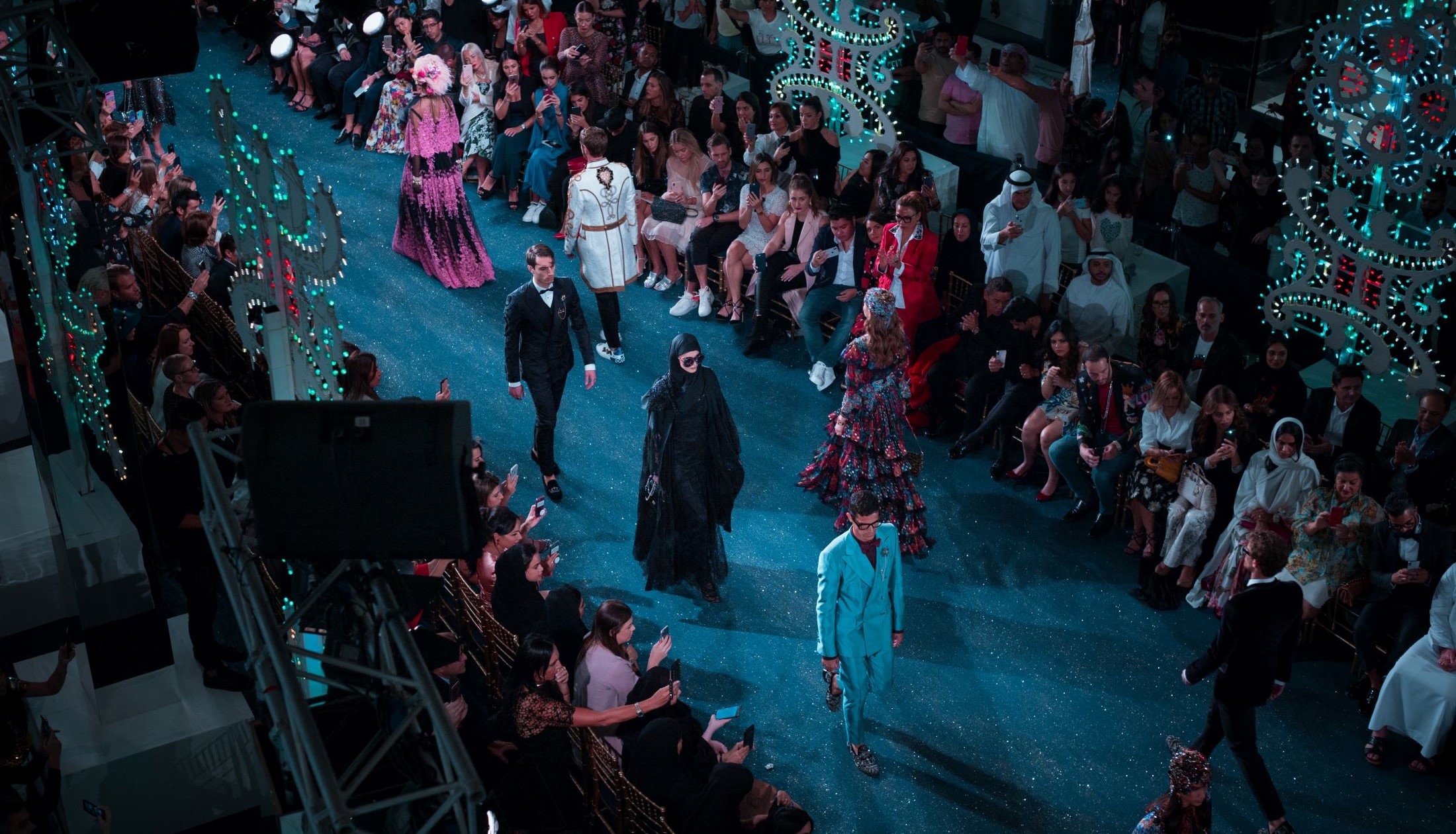 La hermana de Gigi y Bella Hadid debuta como modelo en Copenhague